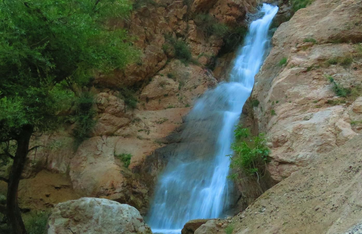 آبشار ترا