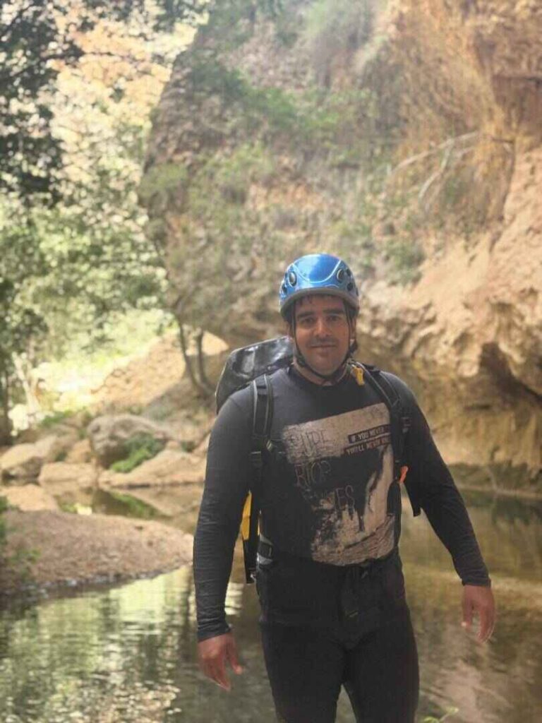 بهرام خیراندیش مربی دره نوردی